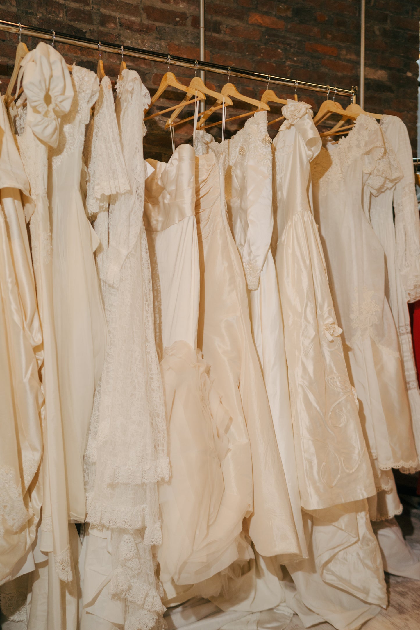 Something Old: A Vintage Bridal Show