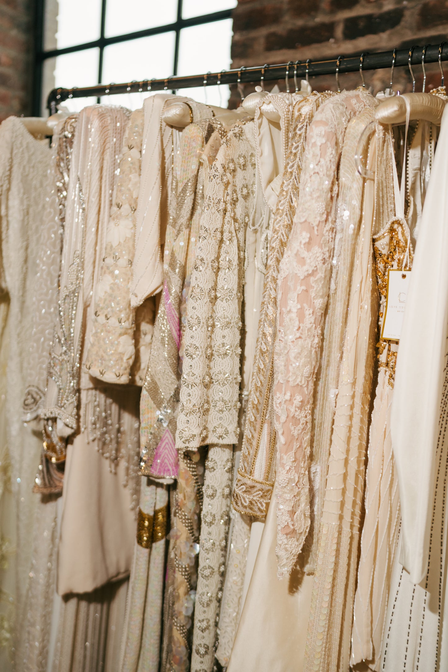 Something Old: A Vintage Bridal Show